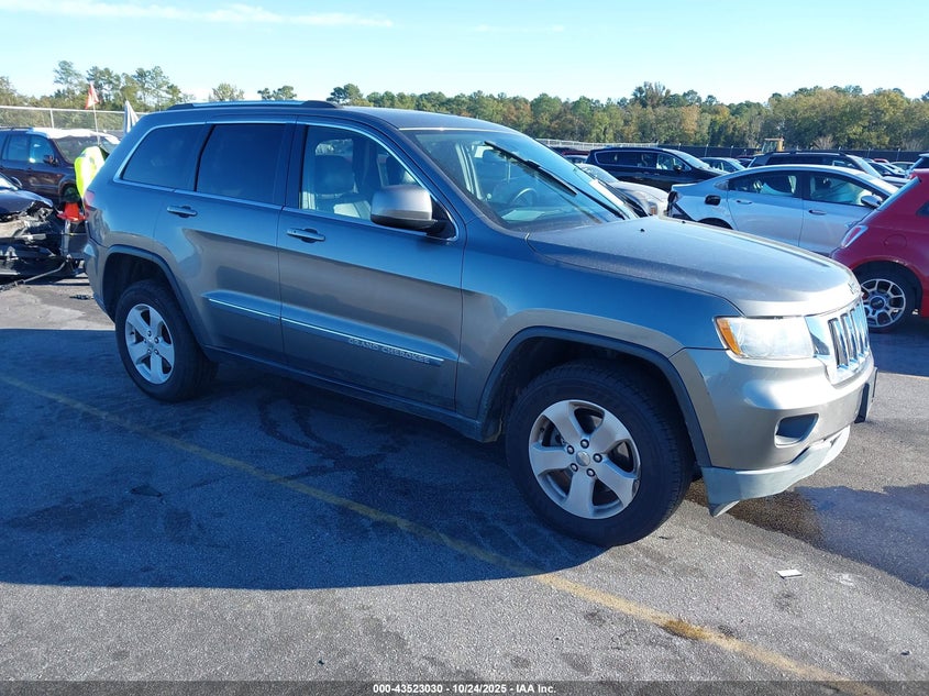 JEEP GRAND CHEROKEE LAREDO