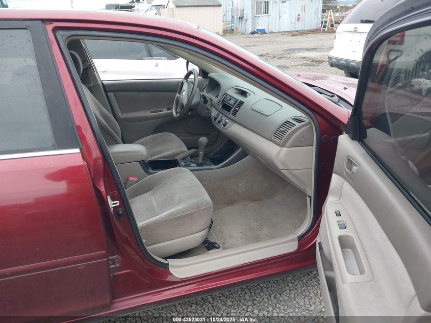 JTDBE32K340255550 2004 TOYOTA CAMRY photo no. 5