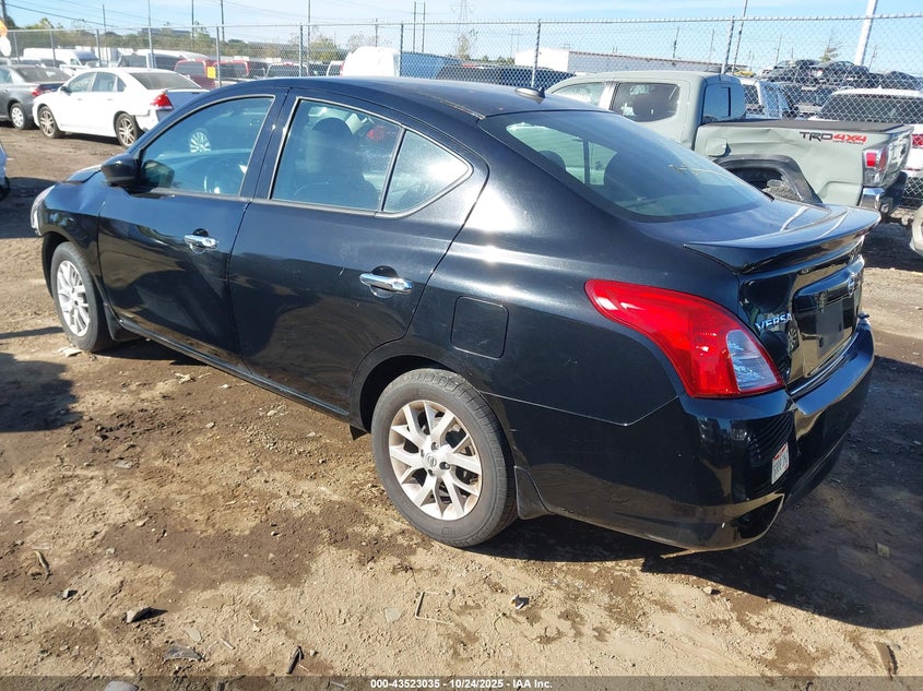 2017 NISSAN VERSA 1.6 SV 3N1CN7AP7HL821679