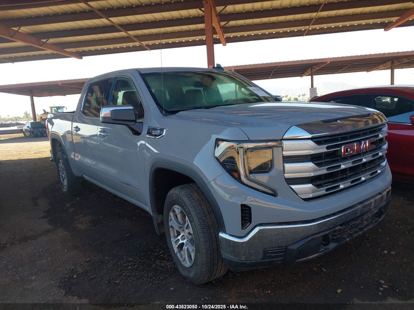 GMC SIERRA 1500 4WD SHORT BOX SLE