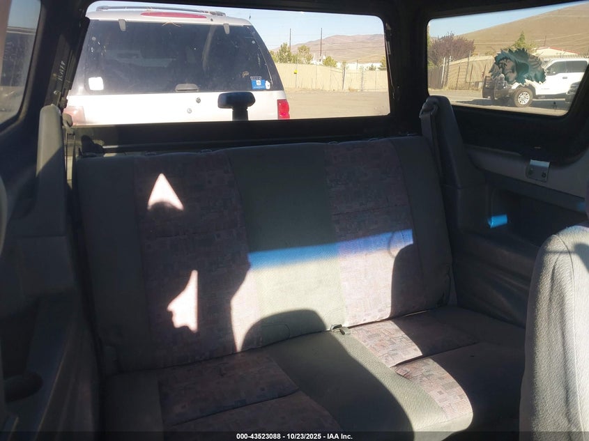 2CNBE18C2X6924158 1999 CHEVROLET TRACKER photo no. 8