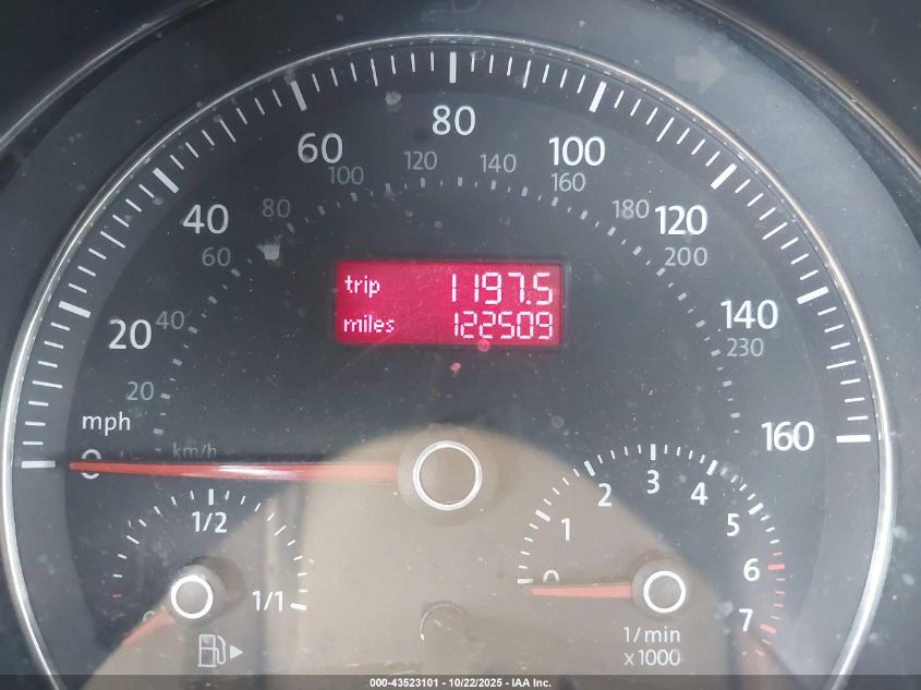 2006 Volkswagen New Beetle 2.5 VIN: 3VWPW31C46M403280 Lot: 43523101