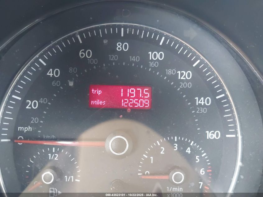 2006 Volkswagen New Beetle 2.5 VIN: 3VWPW31C46M403280 Lot: 43523101