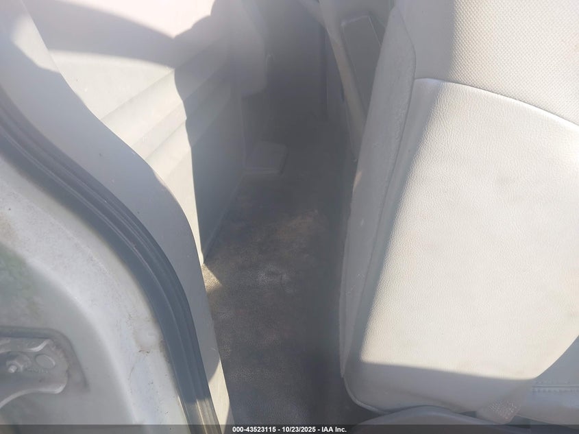 2006 Ford F-150 Stx/Xl/Xlt VIN: 1FTRF12256NB80064 Lot: 43523115