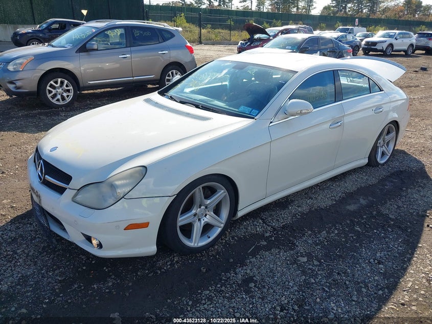 WDDDJ72X38A132389 2008 MERCEDES-BENZ CLS-KLASSE photo no. 2