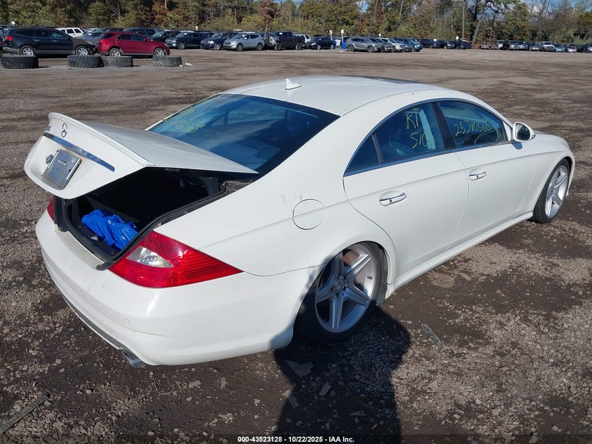 WDDDJ72X38A132389 2008 MERCEDES-BENZ CLS-KLASSE photo no. 4