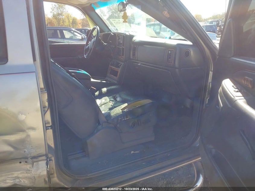 3GNEK13T63G194729 2003 CHEVROLET AVALANCHE photo no. 5