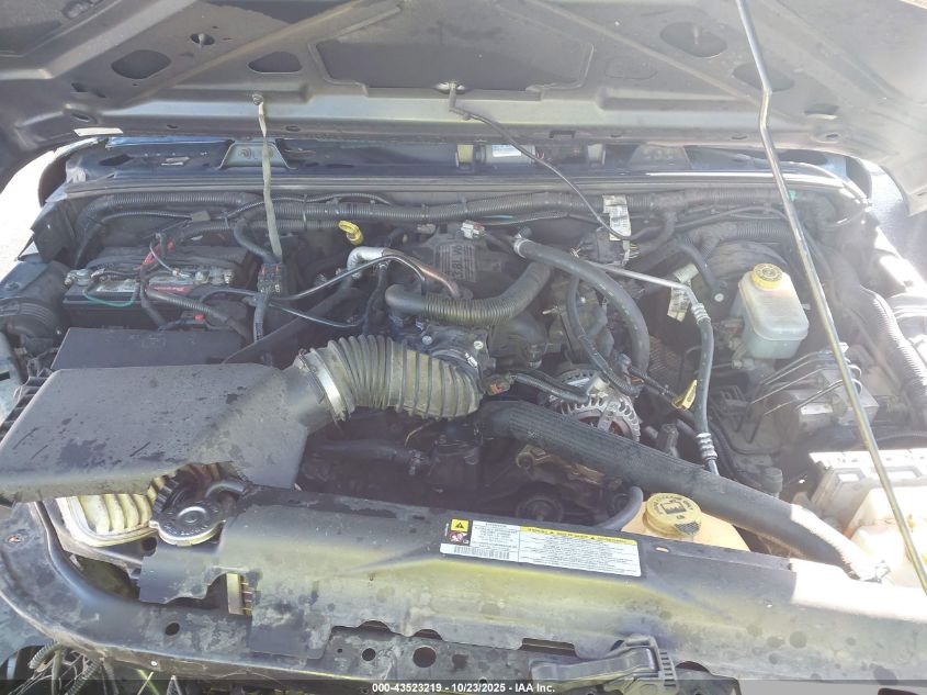 2008 Jeep Wrangler X VIN: 1J4FA24128L515883 Lot: 43523219