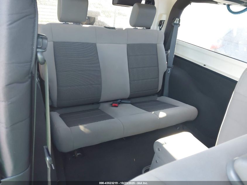 2008 Jeep Wrangler X VIN: 1J4FA24128L515883 Lot: 43523219