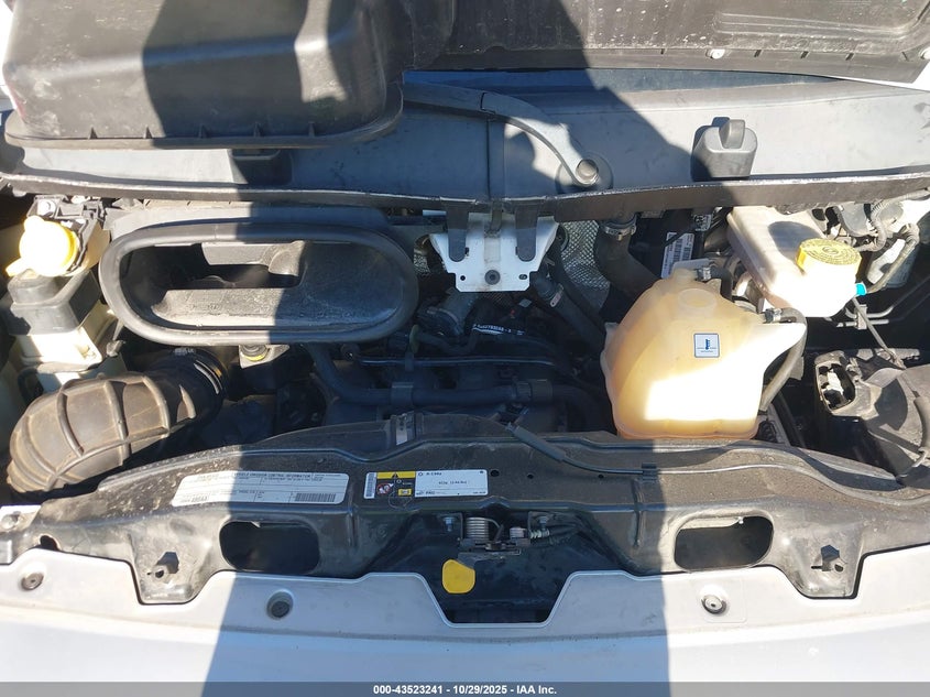 2019 Ram Promaster 2500 High Roof 159 Wb VIN: 3C6TRVDGXKE563131 Lot: 43523241