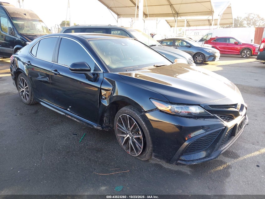 2021 TOYOTA CAMRY SE - 4T1G11AK4MU435745