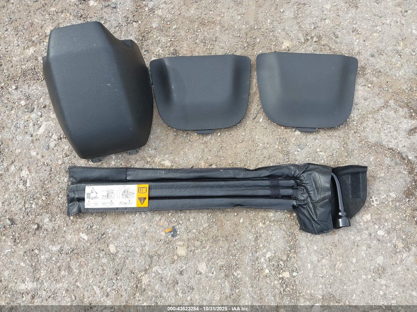 2020 Chevrolet Colorado VIN: 1GCHSBEA7L1201838 Lot: 43523284