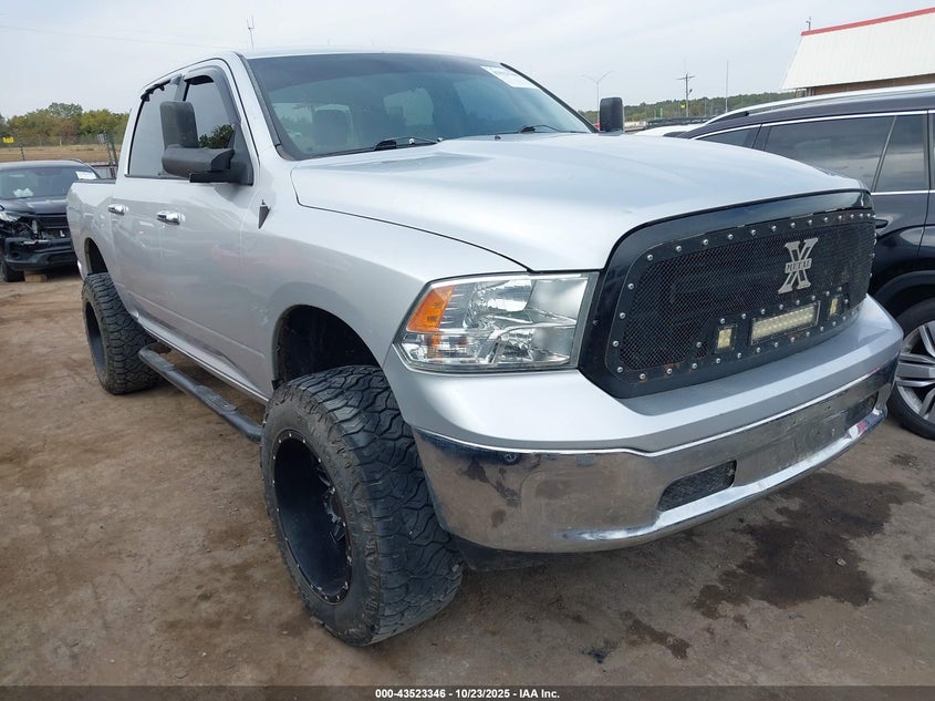 RAM 1500 SLT 4X4 5 7 BOX