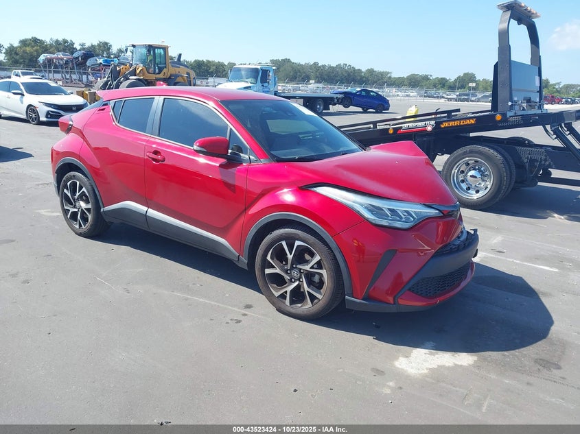 TOYOTA C-HR XLE