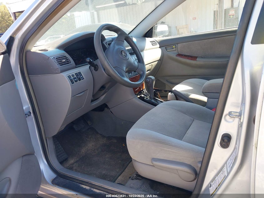 1NXBR32E88Z940619 2008 TOYOTA COROLLA photo no. 5