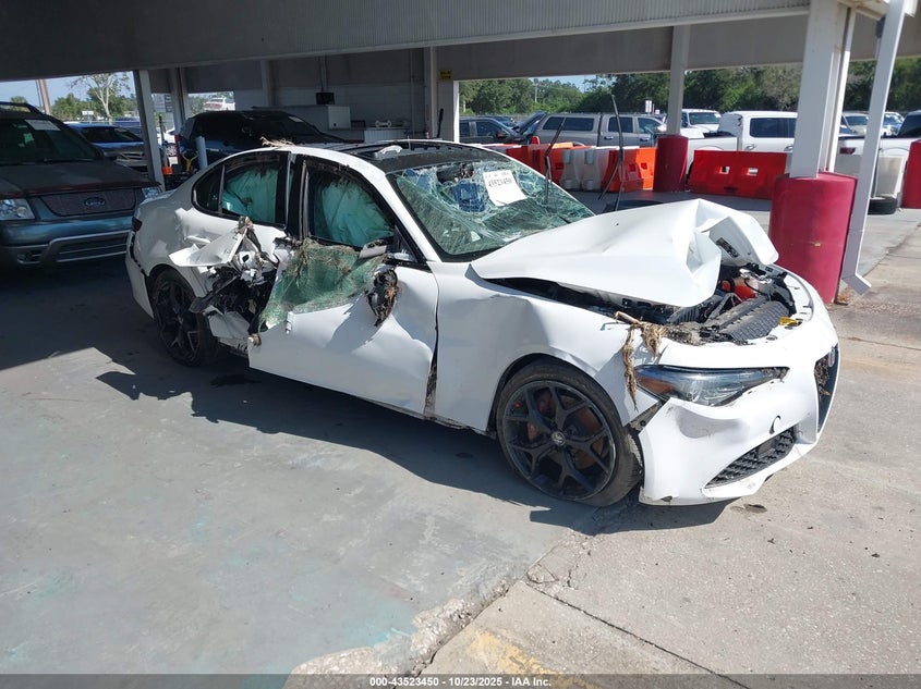 ALFA ROMEO GIULIA RWD