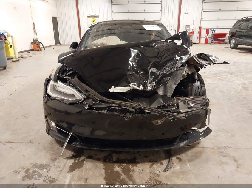 2017 Tesla Model S 60/75 VIN: 5YJSA1E1XHF218683 Lot: 43523459