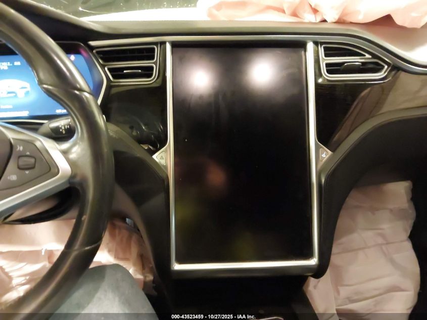 2017 Tesla Model S 60/75 VIN: 5YJSA1E1XHF218683 Lot: 43523459