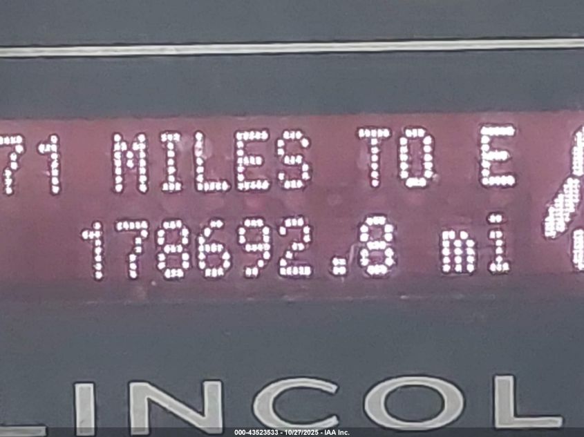 2007 Lincoln Navigator Ultimate VIN: 5LMFU28517LJ08655 Lot: 43523533