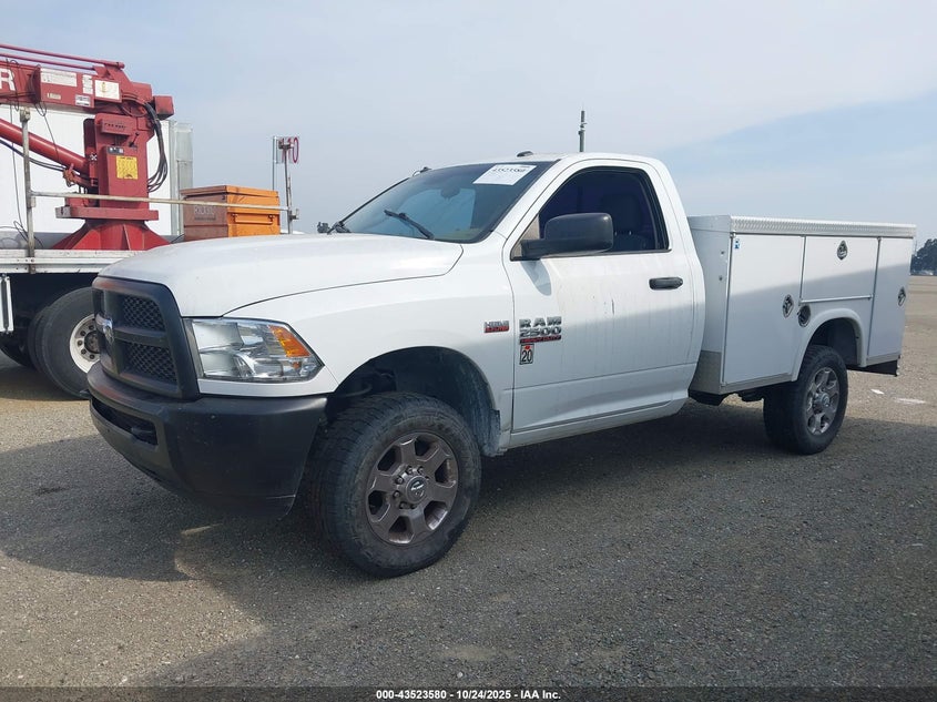 3C7WR5AT5DG590450 2013 RAM 2500 photo no. 2