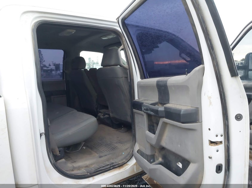 2017 Ford F-250 Xl VIN: 1FT7W2B63HEF18578 Lot: 43523629