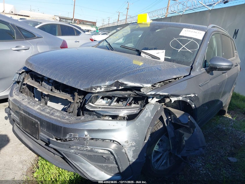 3VVNB7AXXPM110972 2023 VOLKSWAGEN TIGUAN photo no. 2