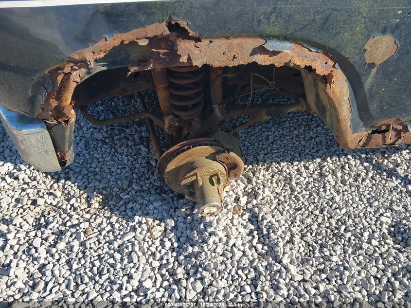 1985 Ford Bronco U100 VIN: 1FMDU15H4FLA52552 Lot: 43523707