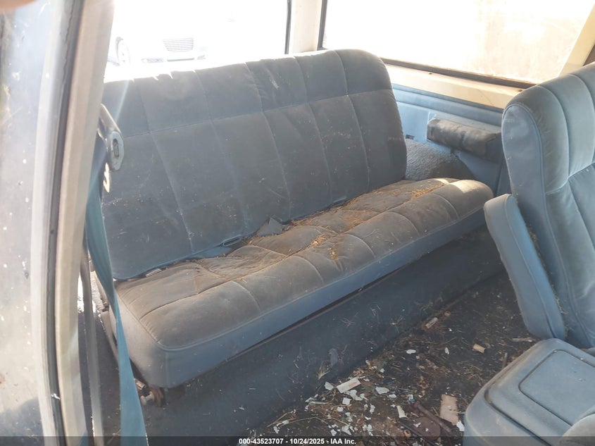 1985 Ford Bronco U100 VIN: 1FMDU15H4FLA52552 Lot: 43523707