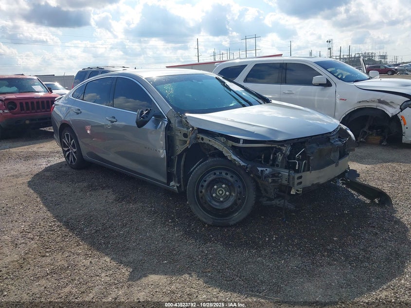 CHEVROLET MALIBU FWD RS