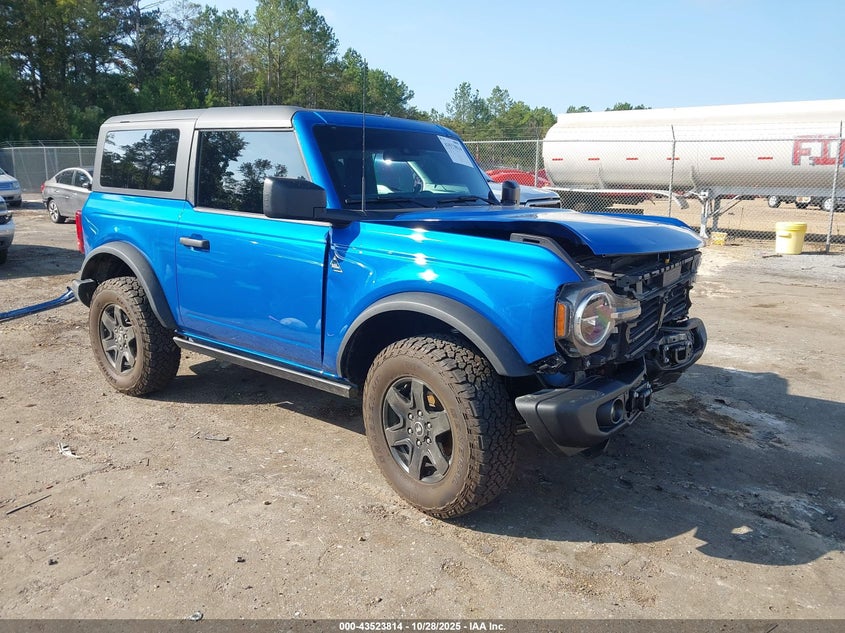 FORD BRONCO BLACK DIAMOND