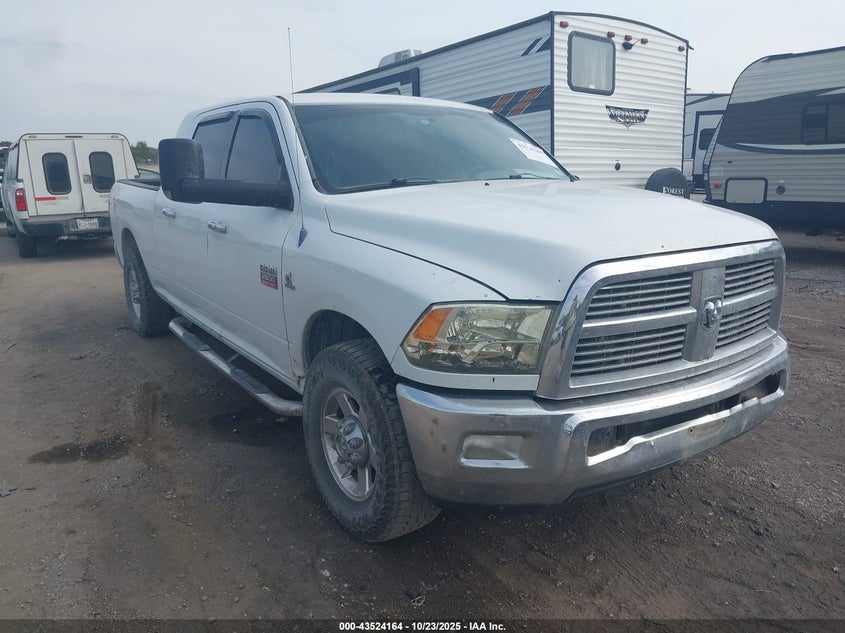 DODGE RAM 2500 SLT