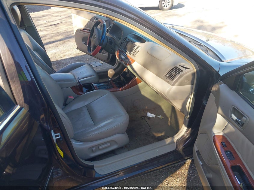 4T1BF30K22U512408 2002 TOYOTA CAMRY photo no. 5