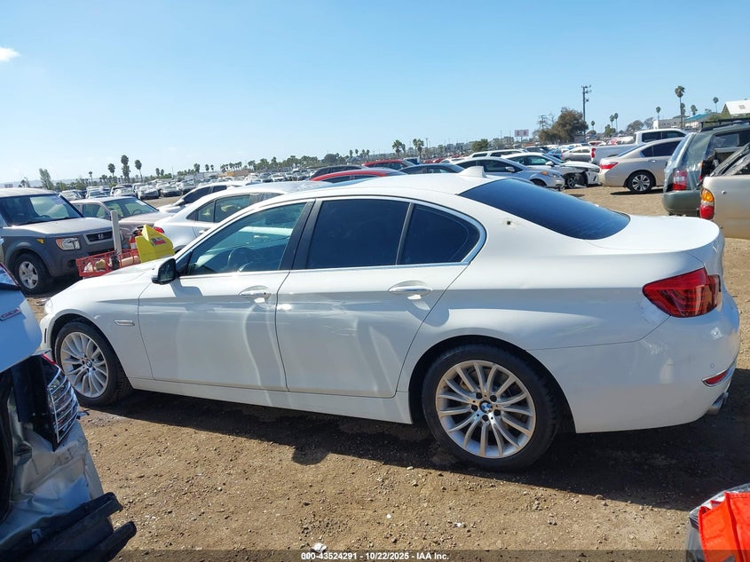 2016 BMW 528I WBA5A5C57GG353101