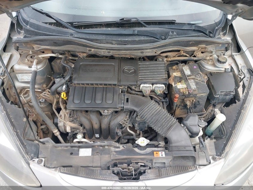 2011 Mazda Mazda2 Touring VIN: JM1DE1HY8B0122854 Lot: 43524363