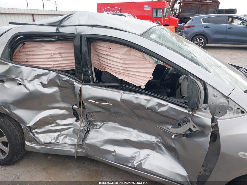 2011 Mazda Mazda2 Touring VIN: JM1DE1HY8B0122854 Lot: 43524363