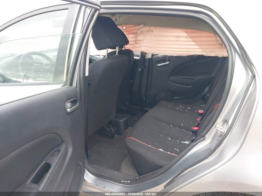 2011 Mazda Mazda2 Touring VIN: JM1DE1HY8B0122854 Lot: 43524363