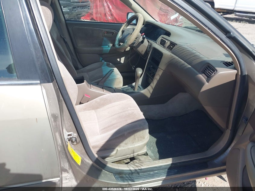JT2BG28K1X0307931 1999 TOYOTA CAMRY photo no. 5