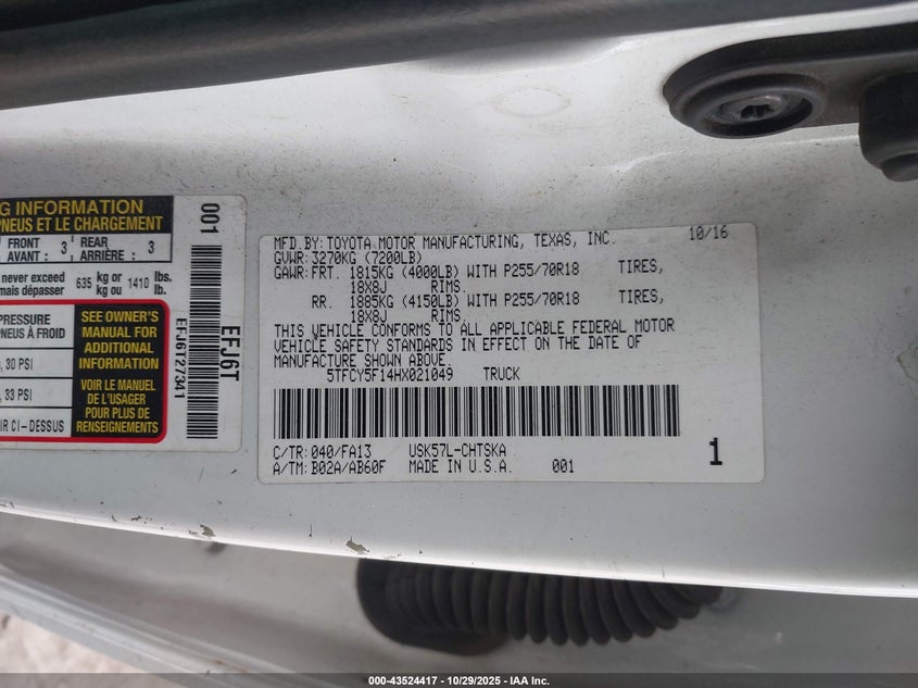 5TFCY5F14HX021049 2017 TOYOTA TUNDRA photo no. 9