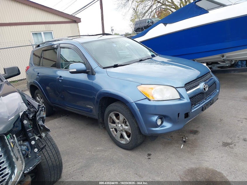 TOYOTA RAV4 LIMITED V6