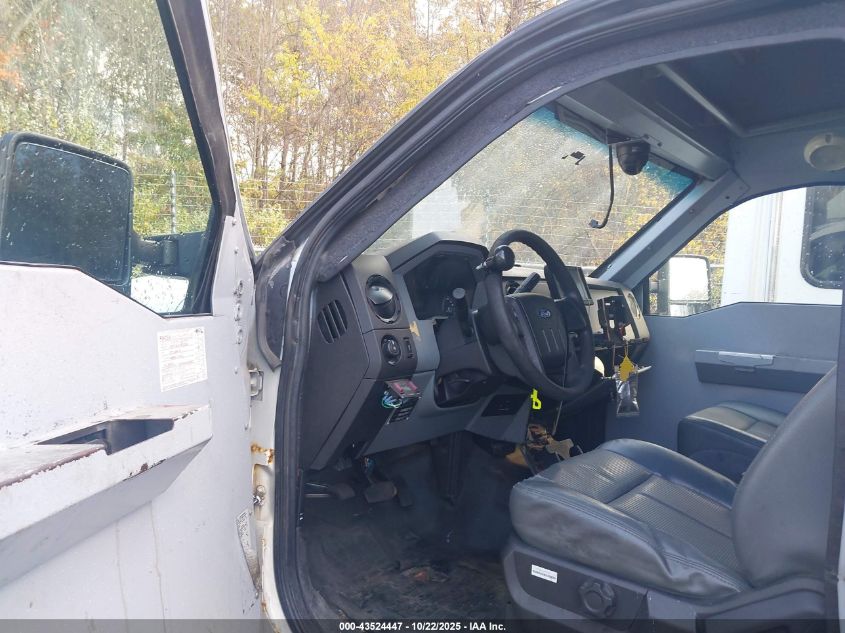 2016 Ford Super Duty F-550 Drw Xl VIN: 1FDAF5GT8GEB98190 Lot: 43524447