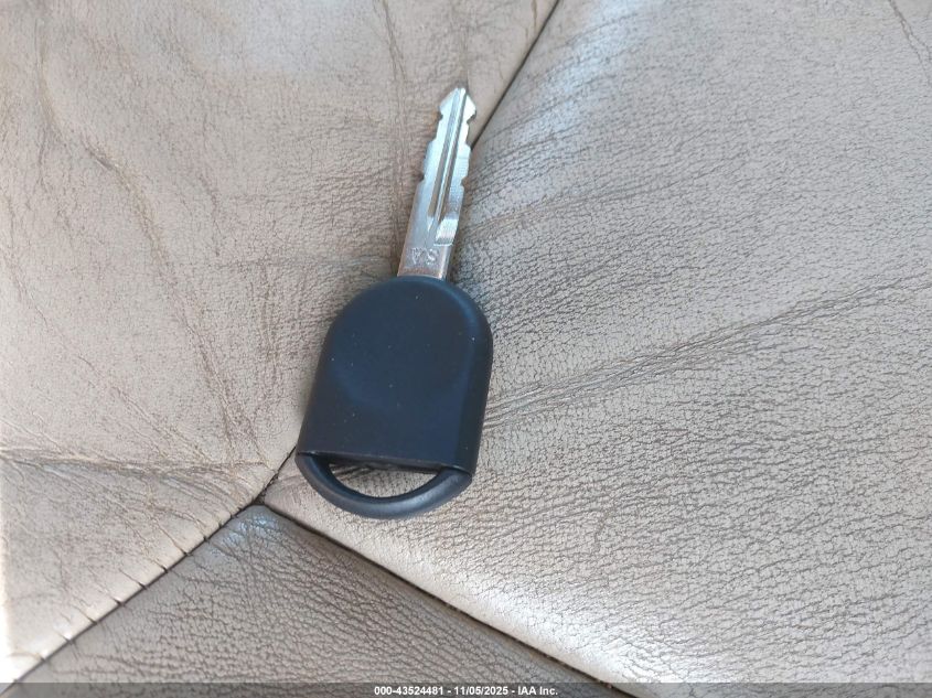 2008 Lincoln Town Car Signature Limited VIN: 2LNHM82V98X643213 Lot: 43524481