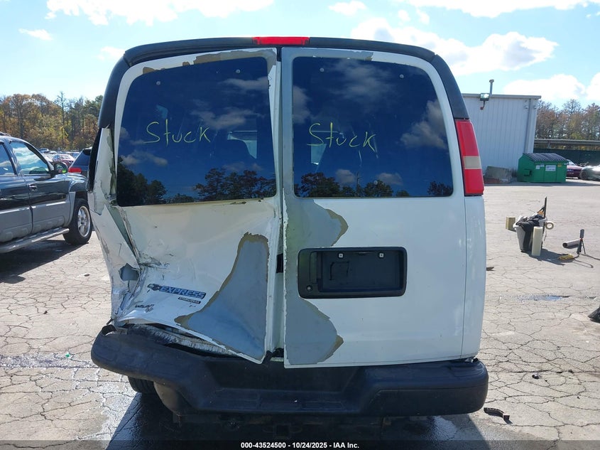 2008 Chevrolet Express Ls VIN: 1GAGG25K481207960 Lot: 43524500