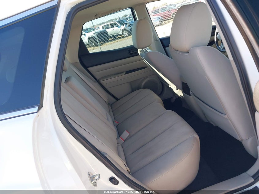 JM3ER2W59A0349709 2010 MAZDA CX-7 photo no. 8