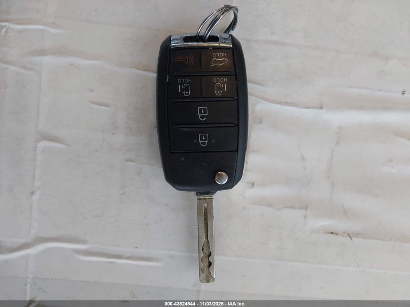 2020 KIA SEDONA LX KNDMB5C18L6623560