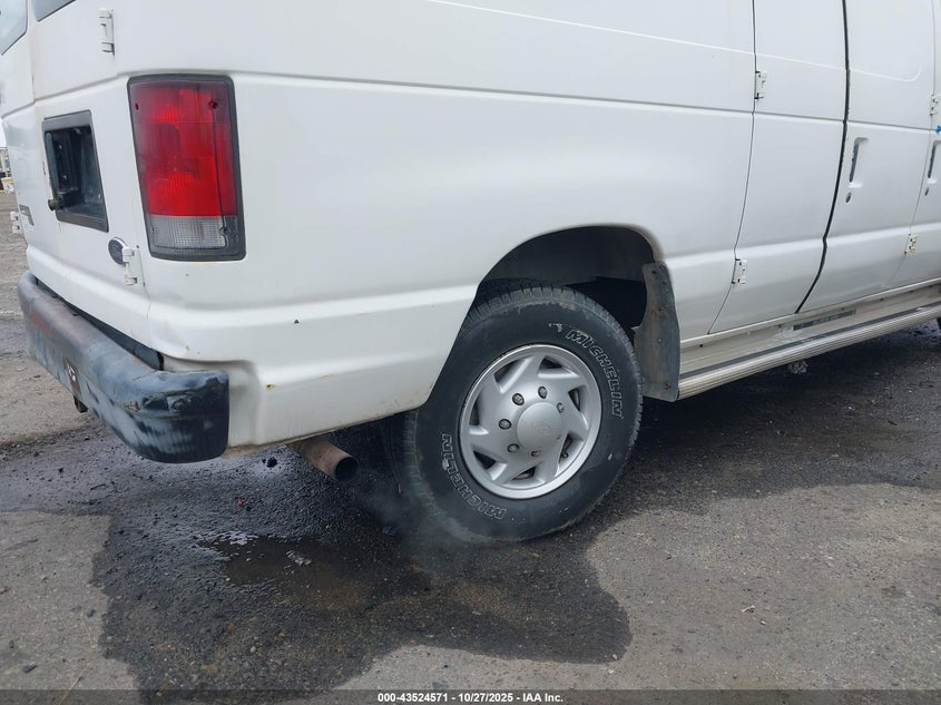 1998 Ford E-250 Commercial VIN: 1FTPE2429WHB28111 Lot: 43524571