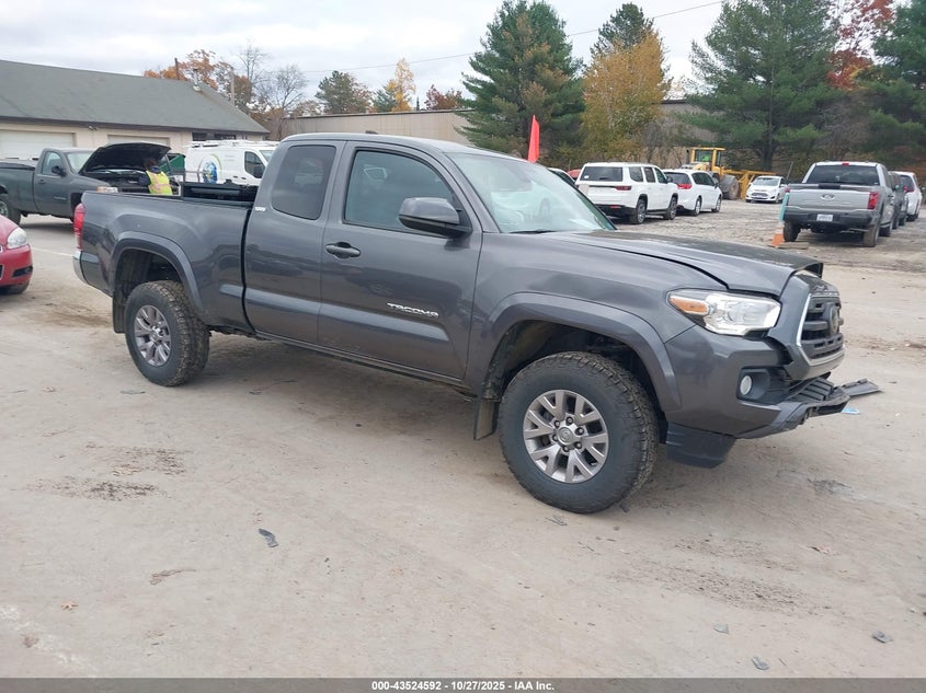 TOYOTA TACOMA SR5 V6