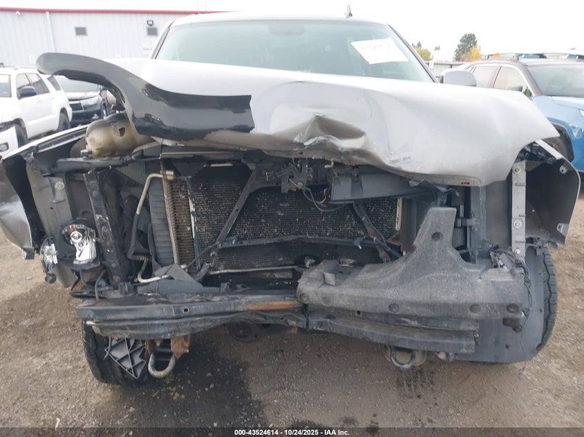 2008 GMC Yukon Slt VIN: 1GKFK13078J121074 Lot: 43524614