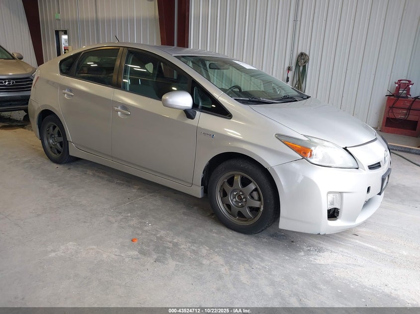 TOYOTA PRIUS II