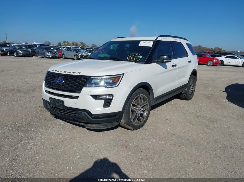 1FM5K8GT1JGC56960 2018 FORD EXPLORER photo no. 2