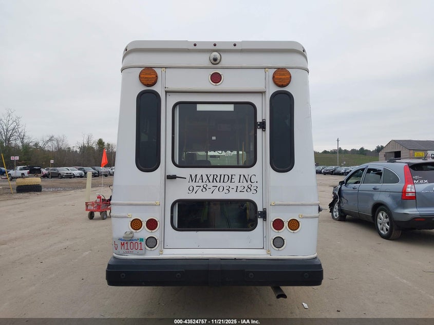 2017 Ford E-350 Cutaway VIN: 1FDEE3FSXHDC33448 Lot: 43524757